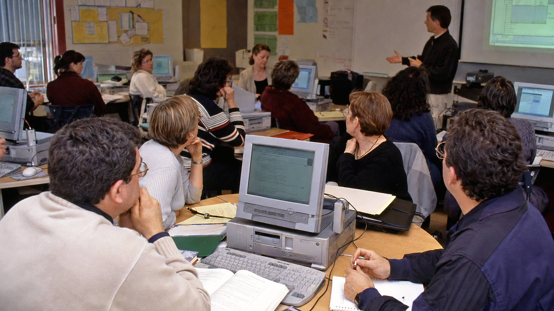 Le vrai défi devient la formation des enseignants